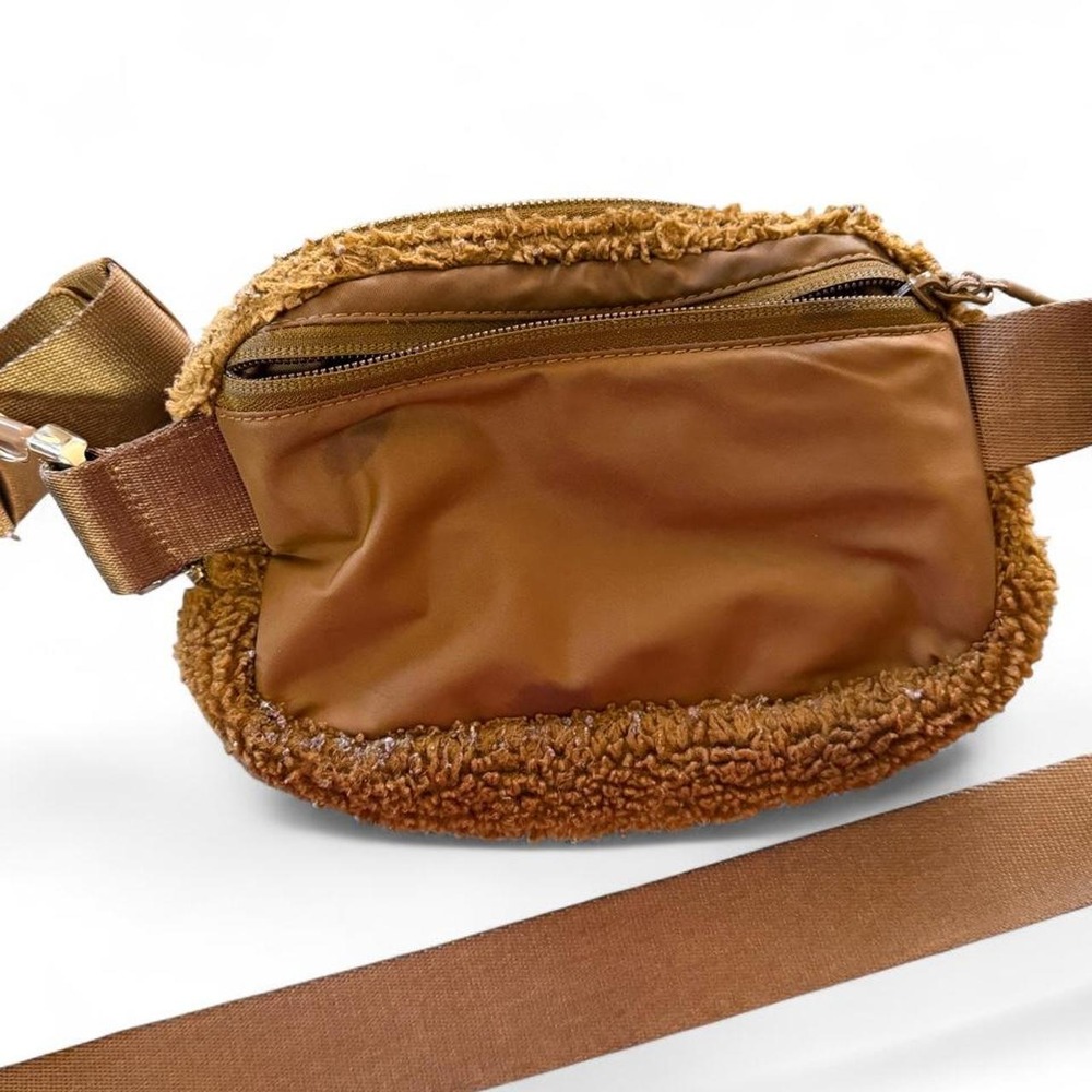 Lululemon Brown Sherpa Belt Bag - Picture 2 of 7